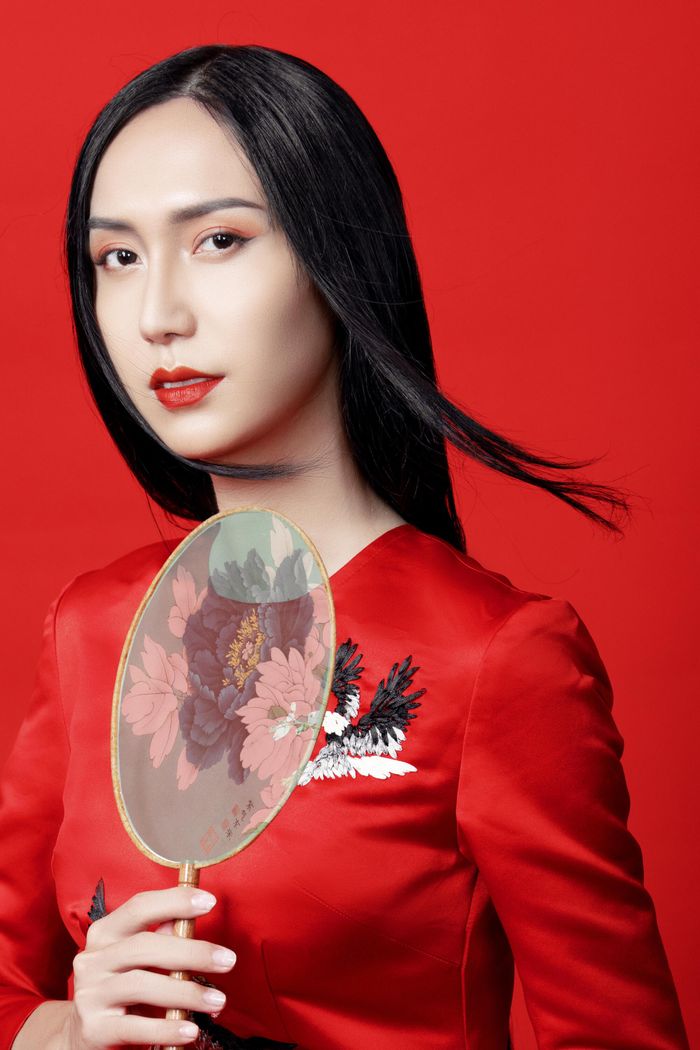 - Phải nói là sau khi Lynk Lee được là chính mình, tên tuổi của bạn được chú ý rất nhiều. Điều này có khiến cho kinh tế của Lynk Lee tăng cao so với khoảng thời gian trước đây?