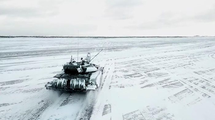  Cả ba quốc gia Estonia, Litva và Latvia đều khẳng định sự ủng hộ đối với Ukraine. Họ lo ngại rằng căng thẳng Nga - Ukraine sẽ tác động đến chính vùng biên giới đất nước mình. 