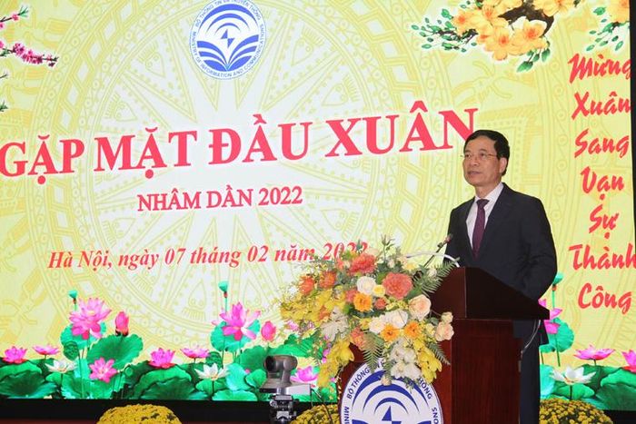 Bộ trưởng Bộ TT&amp;TT Nguyễn Mạnh Hùng, 2022 là năm tổng tiến công về chuyển đổi số, báo chí truyền thông phải thổi bùng lên khát vọng phát triển đất nước hùng cường thịnh vượng.