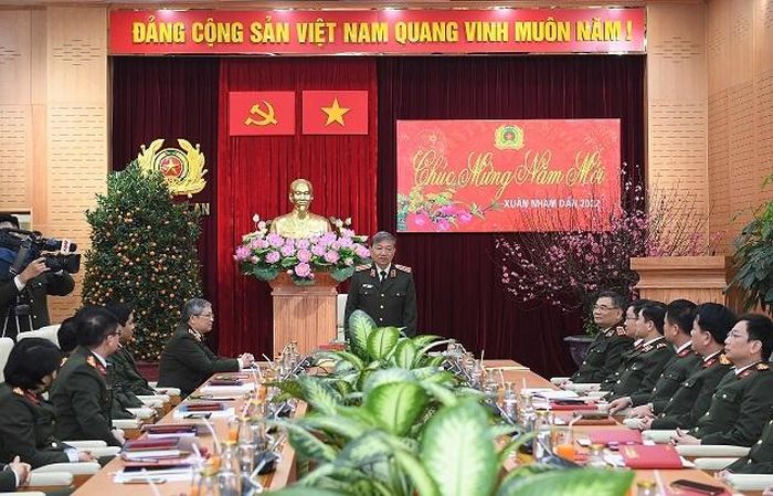 Bộ trưởng Tô Lâm phát biểu giao nhiệm vụ cho Văn phòng Bộ Công an nhân dịp đầu Xuân mới 2022