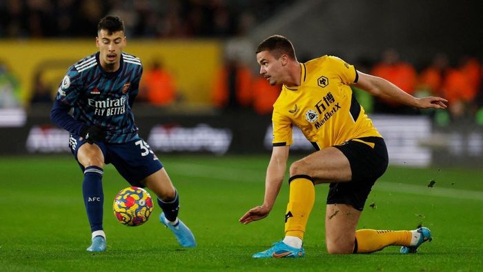 Wolves thi đấu áp sát quyết liệt
