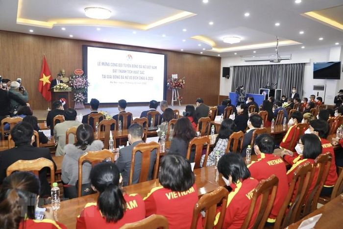 Quang cảnh Lễ mừng công. (Ảnh: Minh Quyết/TTXVN)