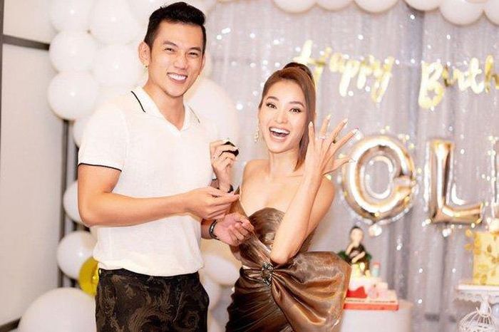 Cặp diễn viên dự định tổ chức đám cưới vào tháng 4.