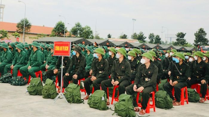 Năm 2022, huyện Bình Chánh có 50 thanh niên tham gia nghĩa vụ Công an