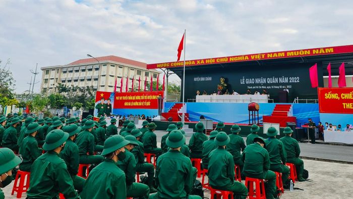 Điểm giao nhận quân ở Ban chỉ huy Quân sự huyện Bình Chánh
