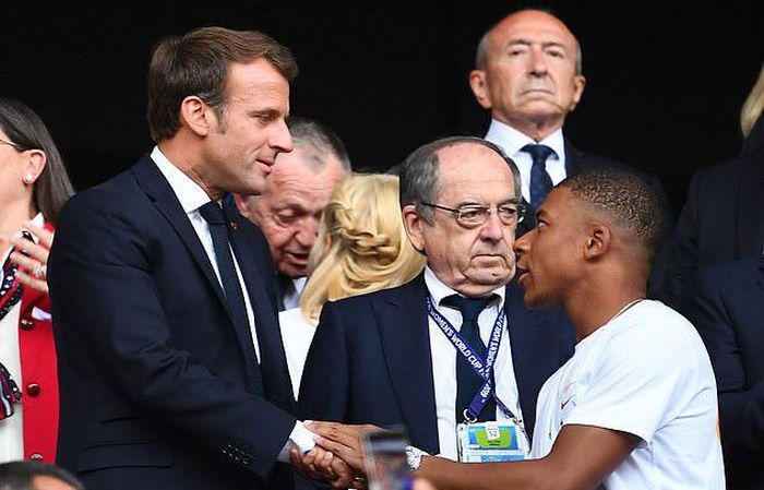 Tổng thống Macron và Mbappe