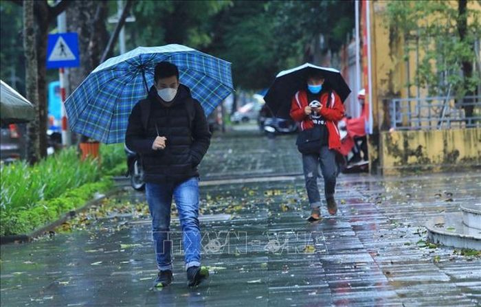 Khu vực Hà Nội trong vài ngày tới trời rét đậm, rét hại với nhiệt độ thấp nhất phổ biến 8-11 độ.