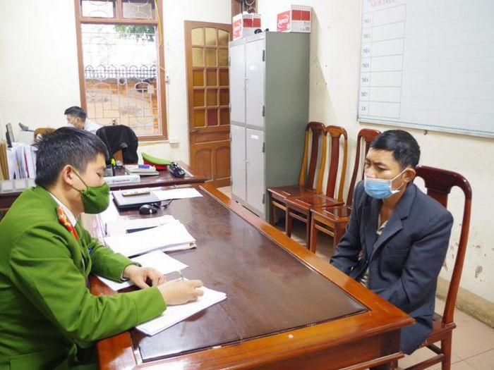 Ngô Đức Dũng tại cơ quan điều tra. Ảnh: Công an huyện Can Lộc.