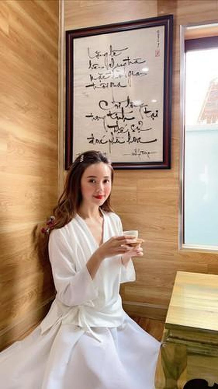 Tuy nhiên, cũng trong một chia sẻ, Midu khẳng định nếu không tìm được ưng ý, sẽ không gượng ép bản thân và có thể sống một mình cả đời.