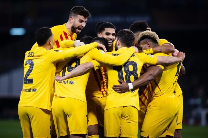 Phút thứ 8, Jordi Alba kết thúc tình huống phản công chớp nhoáng mở tỷ số cho Barcelona