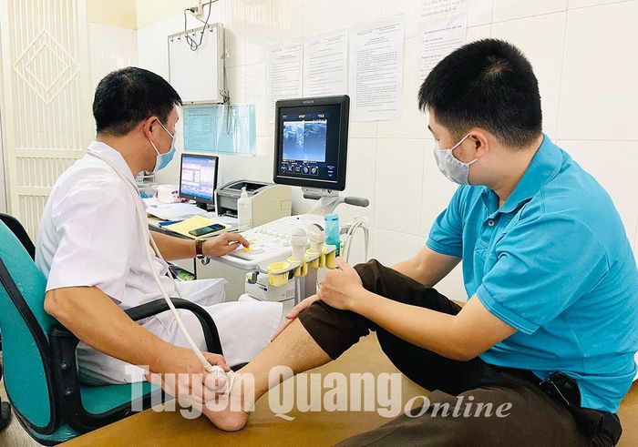 Bệnh viện Công an tỉnh được đầu tư các trang thiết bị y tế hiện đại, như: Máy siêu âm màu, máy nội soi, xét nghiệm sinh hóa tự đông... phục vụ tốt nhu cầu khám, điều trị của người bệnh.