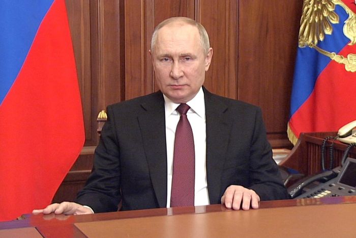 Và cũng có thể nhận xét rằng, Quân đội Nga đang làm theo những gì mà vị lãnh tụ Vladimir Putin của họ tuyên bố vào ngày 24/2, rằng ông sẽ thực hiện chiến dịch phi quân sự hóa Ukraine. Nguồn ảnh: Điện Kremlin.