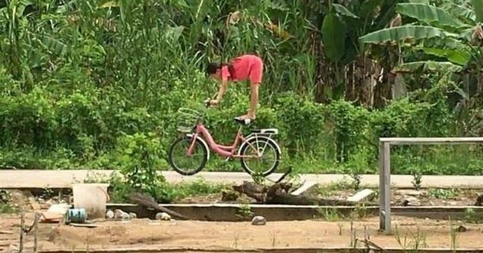 Nhìn những bức ảnh này, cư dân mạng ai cũng phải công nhận bảo đẻ con gái dịu dàng là sai quá sai. Ảnh: Tổng hợp