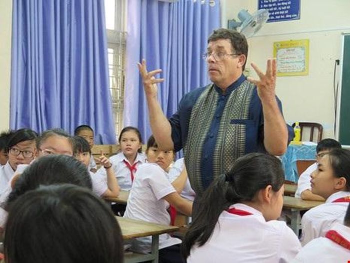 Đội ngũ giáo viên giảng dạy tiếng Pháp còn thiếu và cần được tập huấn thường xuyên