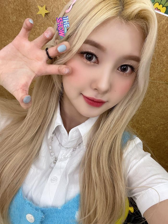 Yujin và Dayeon. Ảnh: SCMP.