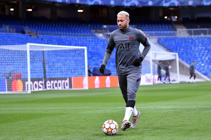  Neymar sẵn sàng để đá chính trước Real. Tuyển thủ Brazil tái xuất sân cỏ ở chính trận PSG thắng Real trên sân nhà. Nhưng khi đó, Neymar mới hồi phục chấn thương và vào sân từ ghế dự bị. 
