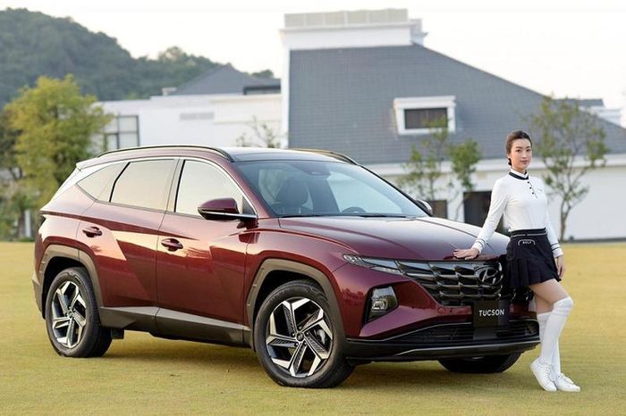 Vừa lọt top 10 xe bán chạy ở tháng 1 trước đó, sức tiêu thụ của Hyundai Tucson đã chạm đáy trong tháng 2. 
