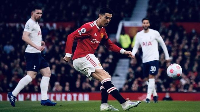 Với Ronaldo, phong độ là nhất thời, đẳng cấp là mãi mãi