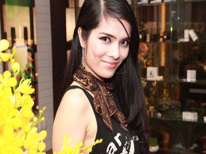 Kiều Thanh nói thêm: “Tôi muốn là người đi tiên phong, để mọi người xóa bỏ cái định kiến về người thứ 3 là xấu đi. Bởi vì như tôi dù là người thứ 3 nhưng vẫn đem lại hạnh phúc cho gia đình chồng”. Ảnh: Dân Trí
