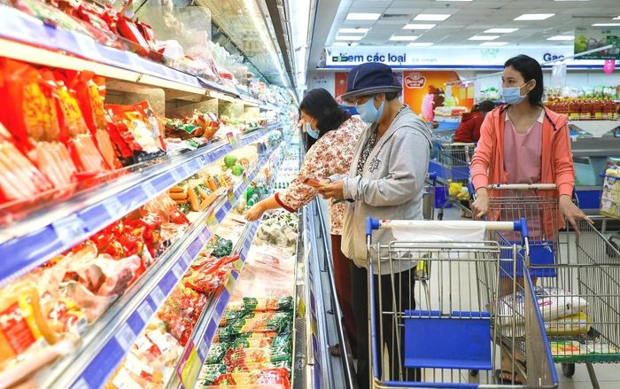 Giá cả hàng hóa của các hệ thống phân phối hiện đại tại TP HCM vẫn tương đối ổn định. (Ảnh minh họa)