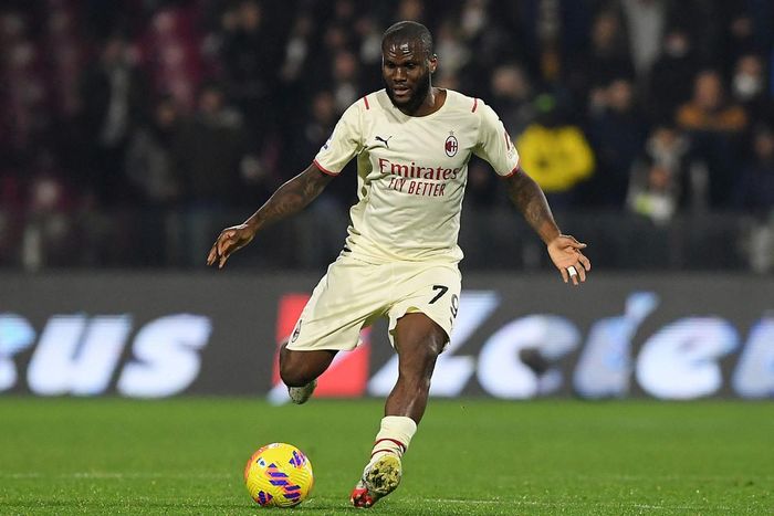 Barca đạt thỏa thuận với Kessie