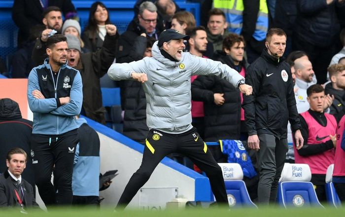 HLV Tuchel lo ngại khi Chelsea mất lợi thế được CĐV nhà "tiếp lửa". Ảnh: Reuters.