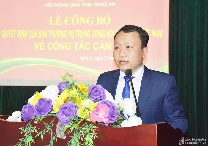 Phó Chủ tịch Hội Nông dân tỉnh phát biểu nhận nhiệm vụ. Ảnh: Thanh Lê