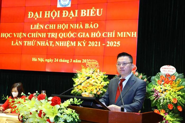 Đồng chí Lê Quốc Minh phát biểu ý kiến tại Đại hội.