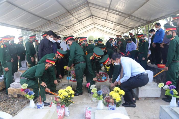 16 hài cốt liệt sĩ được tìm thấy đều chưa xác định được danh tính.