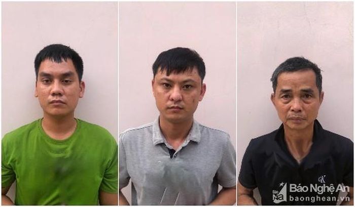Các đối tượng Nguyễn Văn Toàn, Đặng Xuân Thắng, Nguyễn Văn Sơn (trái qua phải). Ảnh: Hồng Ngọc