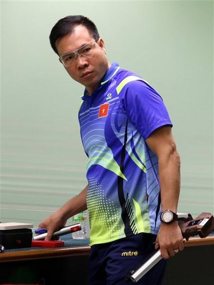 Hoàng Xuân Vinh đã chuyển sang công tác huấn luyện.