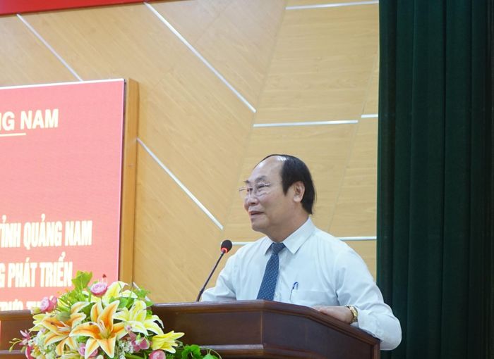 Ông Võ Xuân Ca phát biểu khai mạc hội thảo.