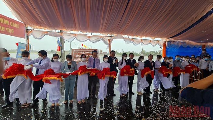 Tỉnh Bình Định khánh thành đập dâng Đức Phổ tại huyện Phù Cát chào mừng 47 năm Ngày giải phóng tỉnh Bình Định (31/3/1975-31/3/2022).