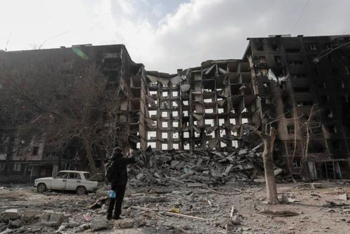 Mariupol, với vị trí chiến lược trên bờ biển Azov, án ngữ hành lang trên bộ nối bán đảo Crimea với khu vực ly khai ở miền đông Ukraine, đã trở thành mục tiêu bị lực lượng Nga vây hãm. Ảnh: Reuters.