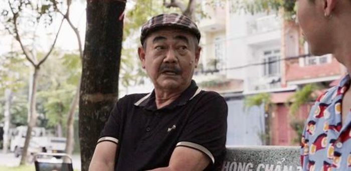 NSND Việt Anh trong tập 2 của series Chuyện tử tế