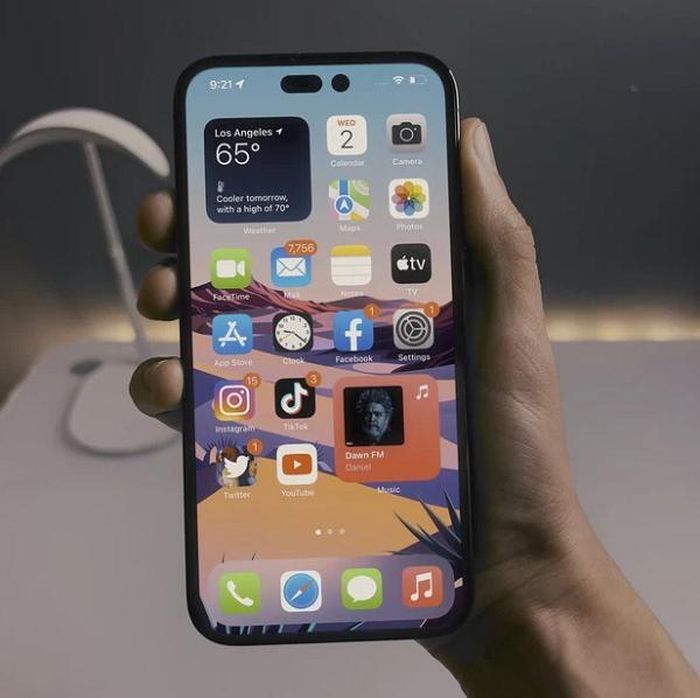 Cảm biến máy ảnh cũng dự kiến sẽ được nâng cấp lên 48MP thay vì chỉ 12MP.