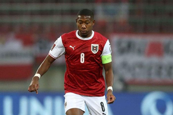 Hậu vệ trái: David Alaba (Áo).