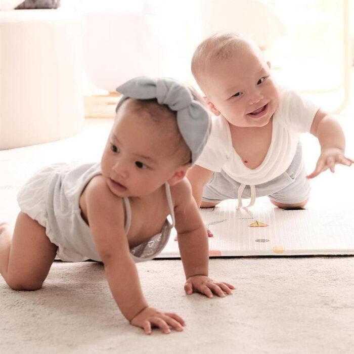 Ngay từ lúc Hồ Ngọc Hà mang thai, hai nhóc tỳ Lisa – Leon đã trở thành tâm điểm chú ý. 