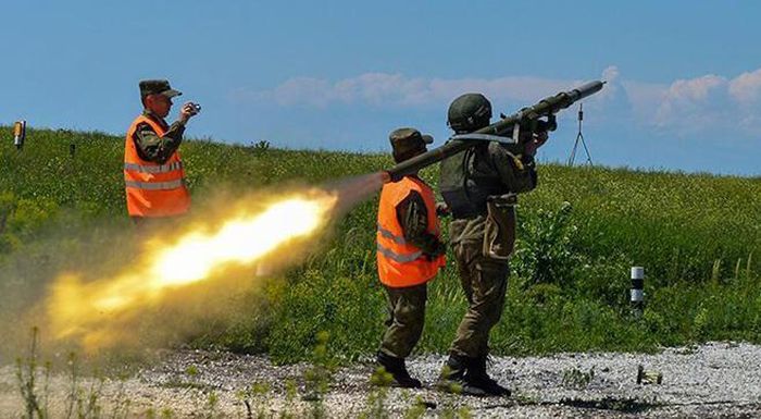 Theo thông tin, hệ thống tên lửa phòng không 9K38 Igla được ra mắt vào đầu những năm 1970 và được Liên Xô xuất khẩu rộng rãi sang các quốc gia đồng minh và bạn bè.