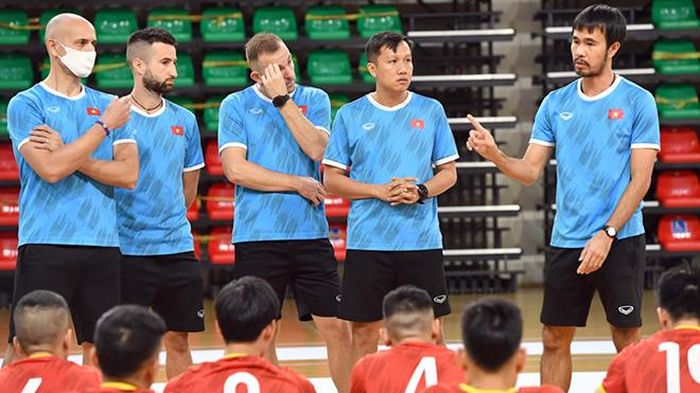 Thầy trò HLV Phạm Minh Giang tạm có ngôi đầu bảng B sau 2 lượt trận giải vô địch futsal Đông Nam Á 2022. Ảnh: VFF
