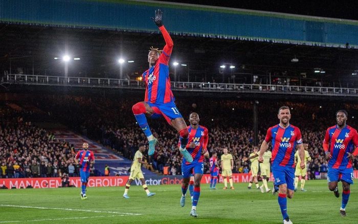 Palace hoàn toàn chủ động trong trận thắng Arsenal