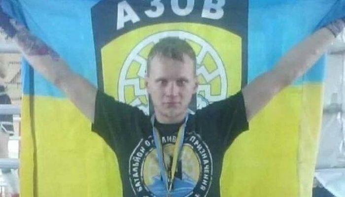 Các nỗ lực sơ tán những thường dân còn lại ở Mariupol tiếp tục bị chính quyền Kiev cản trở. Vào ngày 3 và 4 tháng 4, các lực lượng Nga đã mở một số hành lang nhân đạo để giúp dân thường rời khỏi thành phố. Tuy nhiên, những người theo chủ nghĩa dân tộc Ukraine vẫn tiếp tục đe dọa các tuyến đường này, trong khi một giải pháp cho vấn đề này vẫn chưa được nhìn thấy.