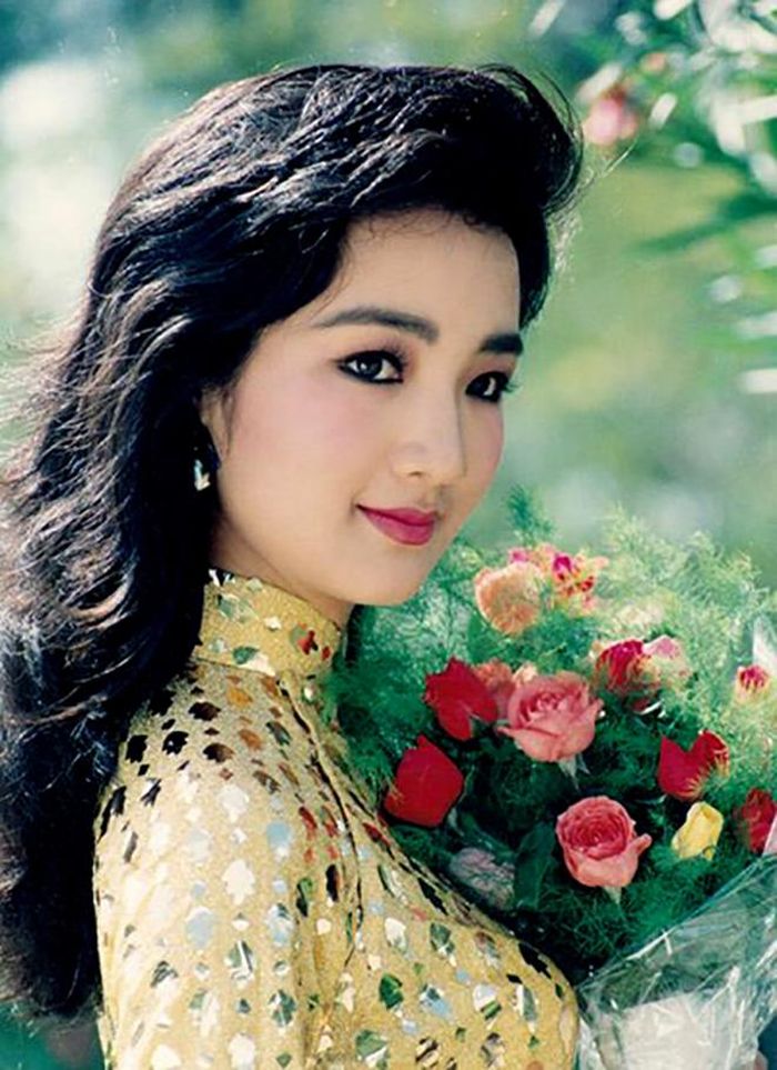 Giáng My thời trẻ