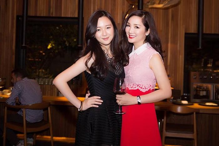 Giáng My và con gái Anh Sa