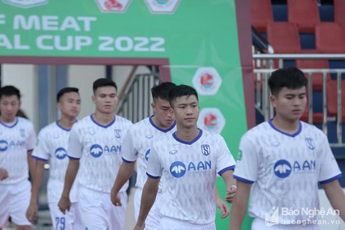 SLNA vẫn tung ra bộ khung chất lượng nhưng không thể khẳng định được đẳng cấp vượt trội hơn so với đối thủ. Ảnh: Chung Nguyễn