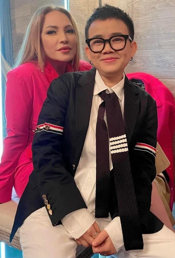 Mối tình của nhạc sĩ Phương Uyên và danh ca Thanh Hà nhận được sự ủng hộ lớn của công chúng và các đồng nghiệp trong giới. 