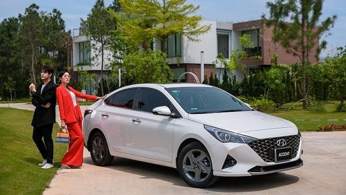 Hyundai Accent tiêu thụ hơn 2.000 xe trong tháng 3.
