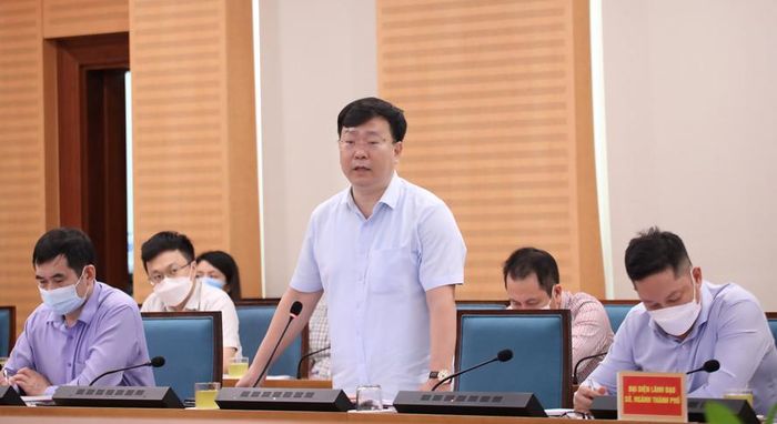  Lãnh đạo Sở Xây dựng báo cáo với Đoàn giám sát.