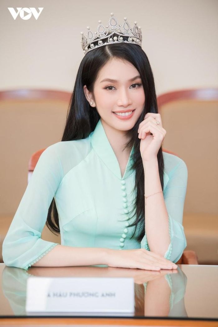 Cô chia sẻ: "Chúng ta sẽ không chỉ xây 2 trường học tại Sơn La và Lai Châu mà chương trình sẽ làm cột mốc, tạo được dấu ấn trong cộng đồng và có thêm nhiều mái trường mến yêu cho các em nhỏ vùng cao. Ở vị trí đại sứ, tôi sẽ cố gắng hết sức để quảng bá cho chương trình và mong rằng những hoàn cảnh khó khăn sẽ nhận được nhiều sự giúp đỡ hơn, trẻ em có thể tiếp cận được điều kiện giáo dục tốt hơn".