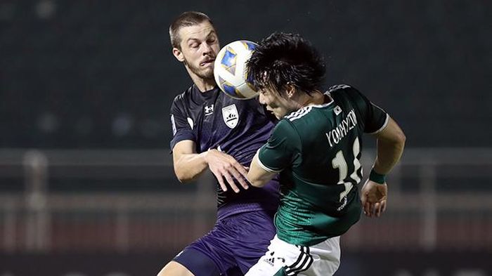 Sydney FC (xanh) hòa Jeonbuk Hyundai Motors 0-0 nên phải xếp sau Yokohama F Marinos. Ảnh: VFF